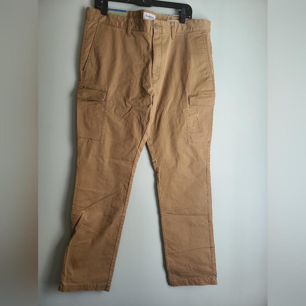 NWT Goodfellow and Co. Mens Slim Khaki Cargo Pants 38x32